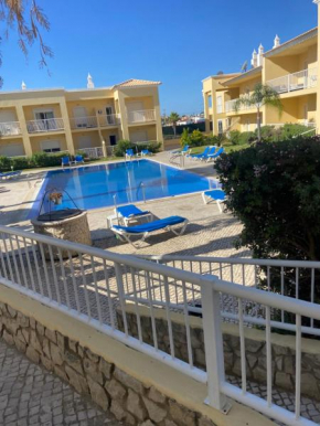 Parra Home Holidays - Close to Galé Beach